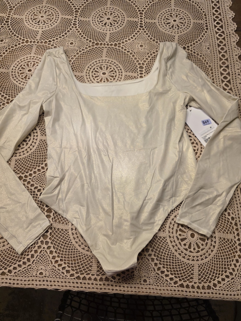 lululemon Nulu Square-Neck LS Bodysuit in Shimmery Cream L